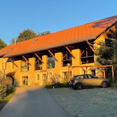 La Ferme Des Aretes Bed & Breakfast La Chaux De Fonds Bagian luar foto