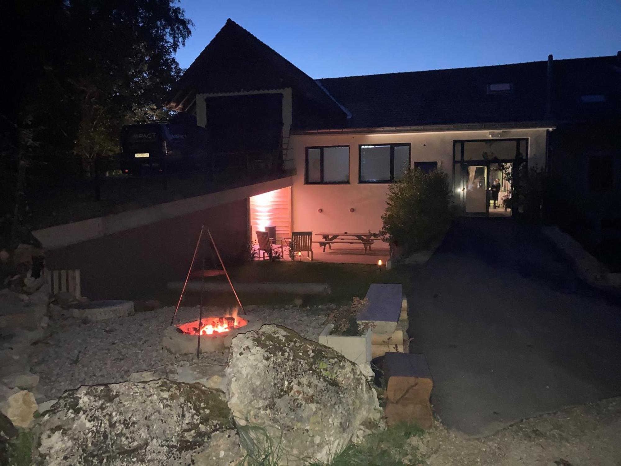 La Ferme Des Aretes Bed & Breakfast La Chaux De Fonds Bagian luar foto